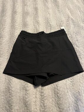 Black Women’s Athletic Skort